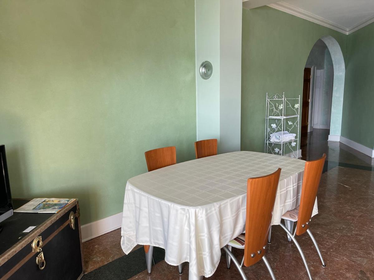 Apartments Lozina On The Beach Omis Exterior photo