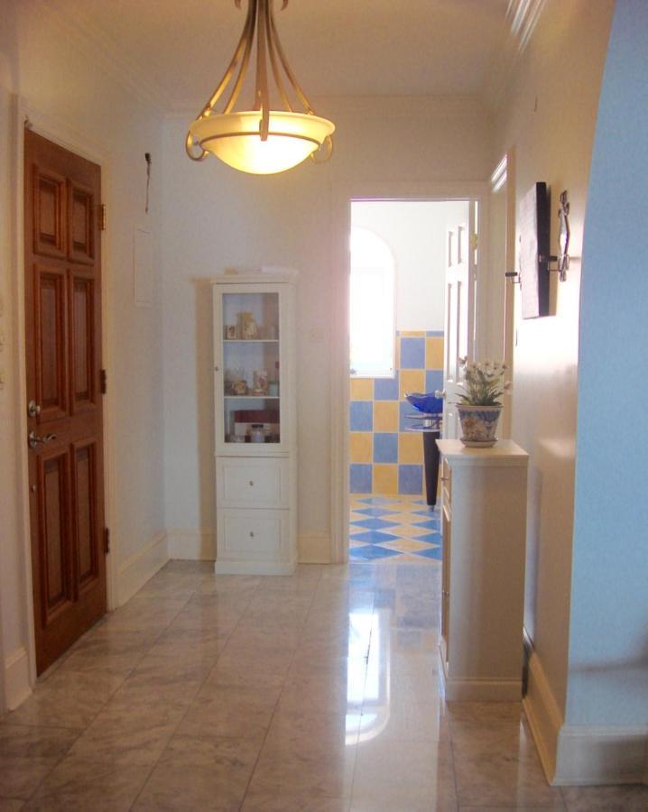 Apartments Lozina On The Beach Omis Exterior photo
